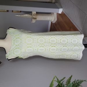 JH Lace & Lime Green Sleeveless Dress